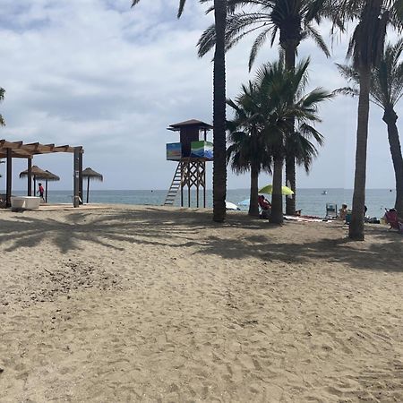 Stunning Apartment 50 Meters From The Sea Benalmádena Exterior foto