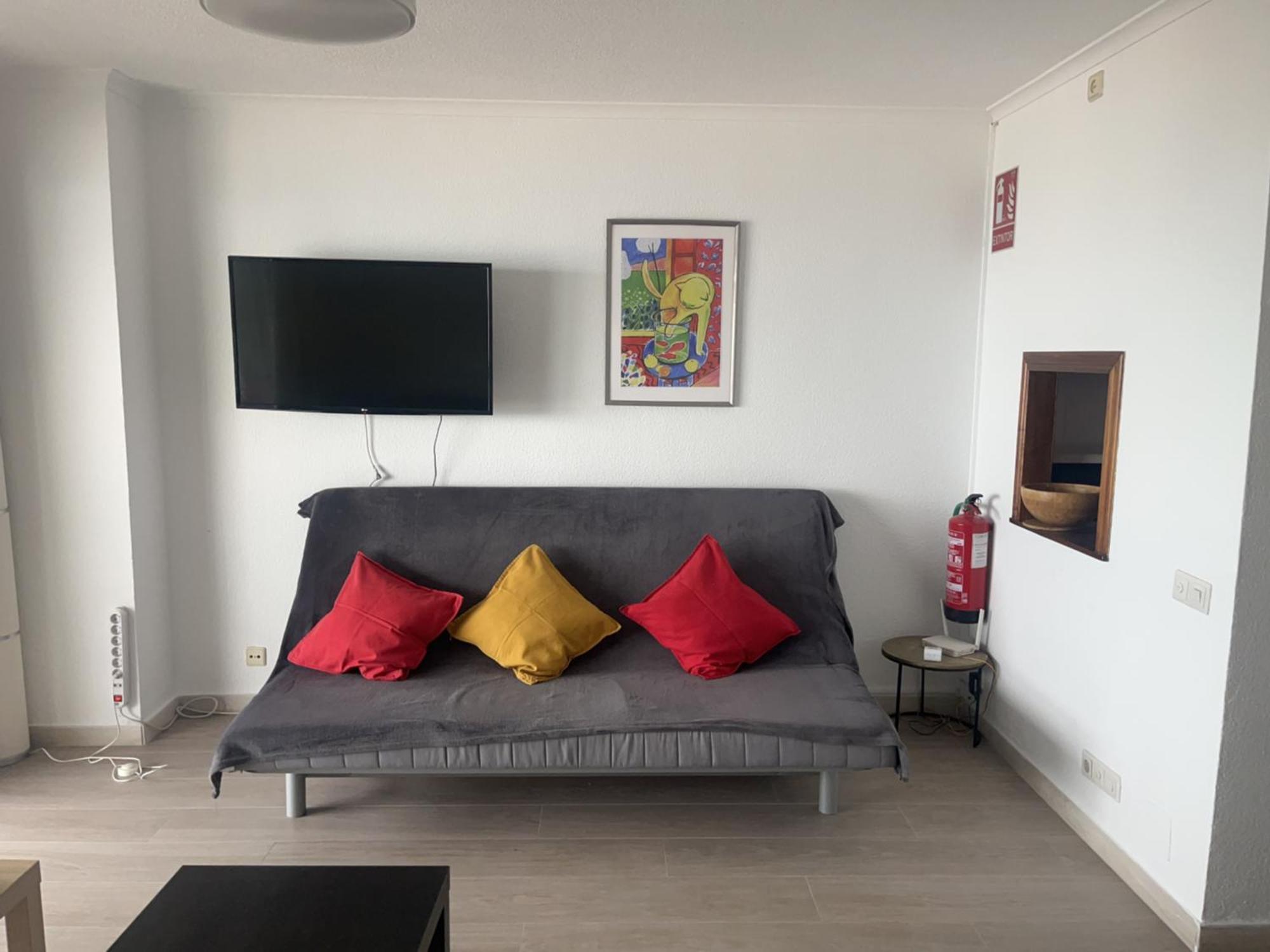 Stunning Apartment 10 Meters From The Beach With Parking Benalmádena Exterior foto